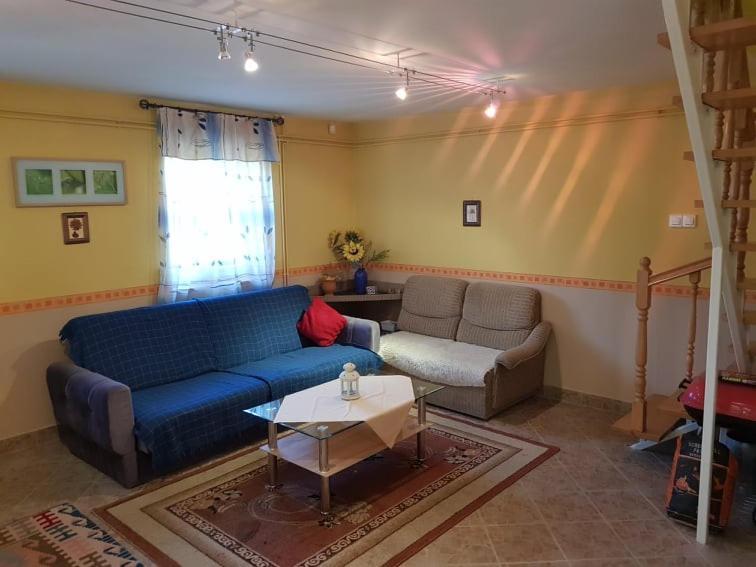 Toparti Vendeghaz - Lipot, Magyarorszag Exterior photo